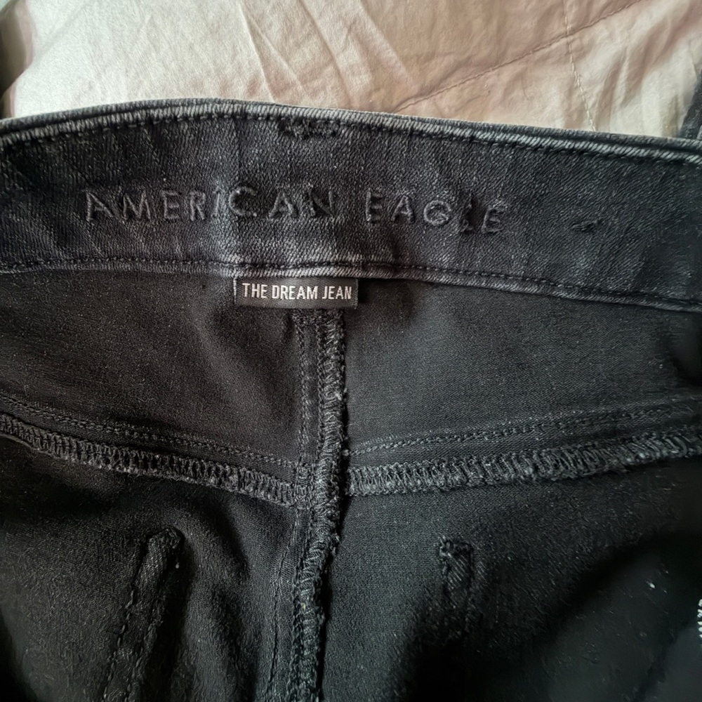 American Eagle Curvy High-Rise Skinny Jeans | Black Distressed | Size 10 - Picture 5 of 8